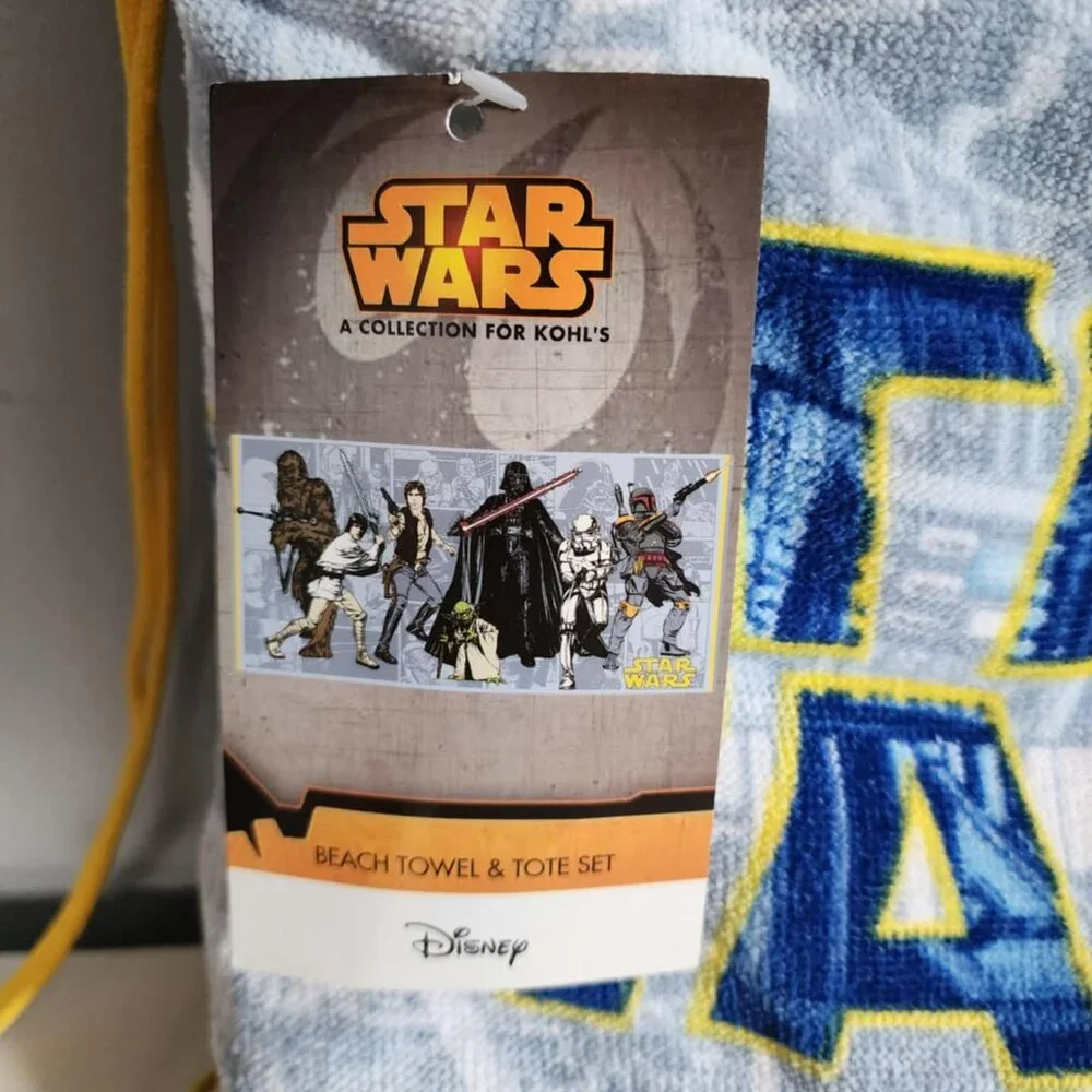 NWT Disney Star Wars Beach Twole and Tote Set